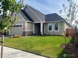 MLS #NWM2585577 image #0