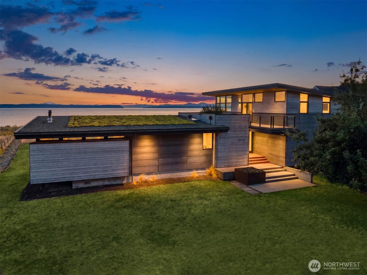 MLS #NWM2586249 image #0