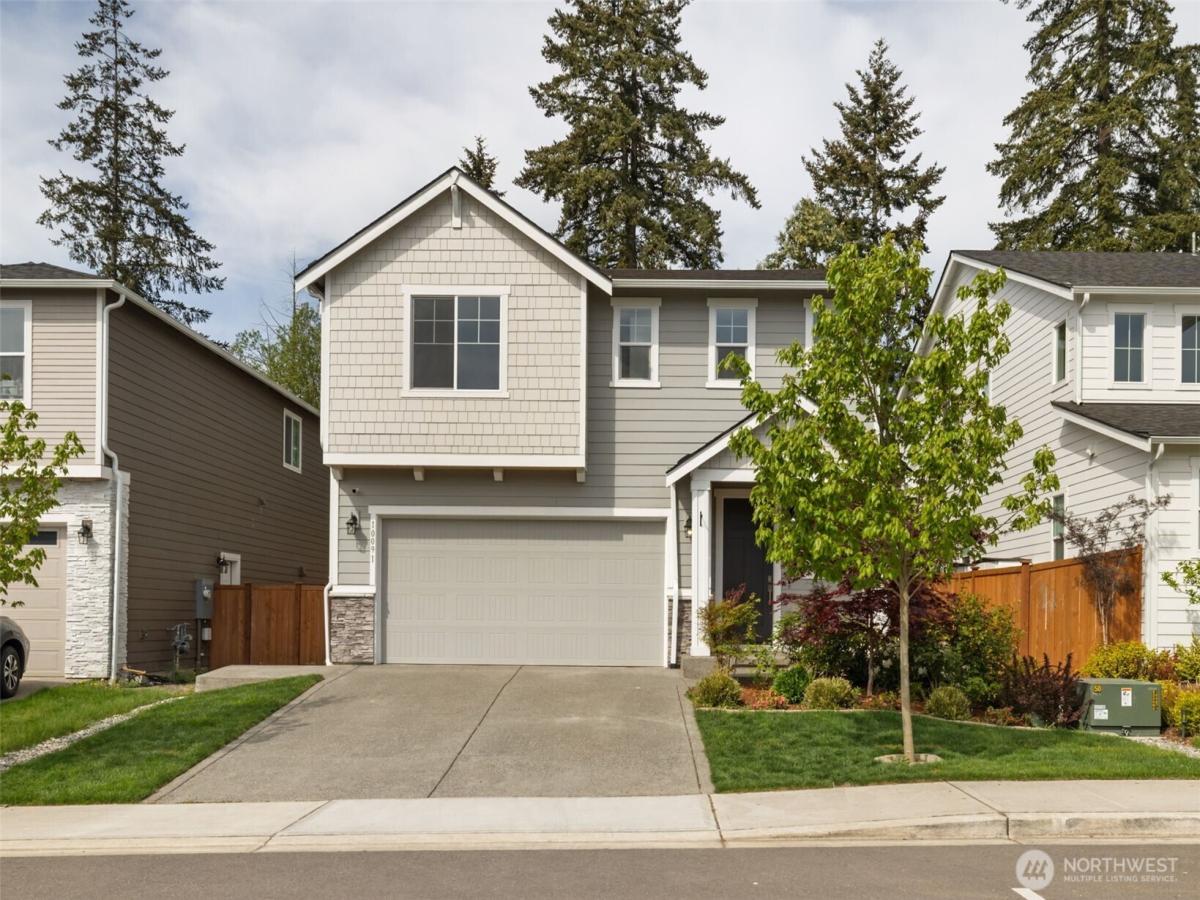 MLS #NWM2586338 image #0