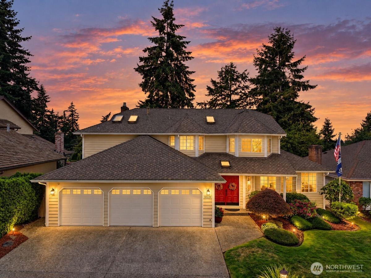 MLS #NWM2586462 image #0