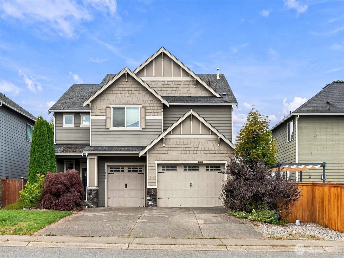 MLS #NWM2586466 image #0