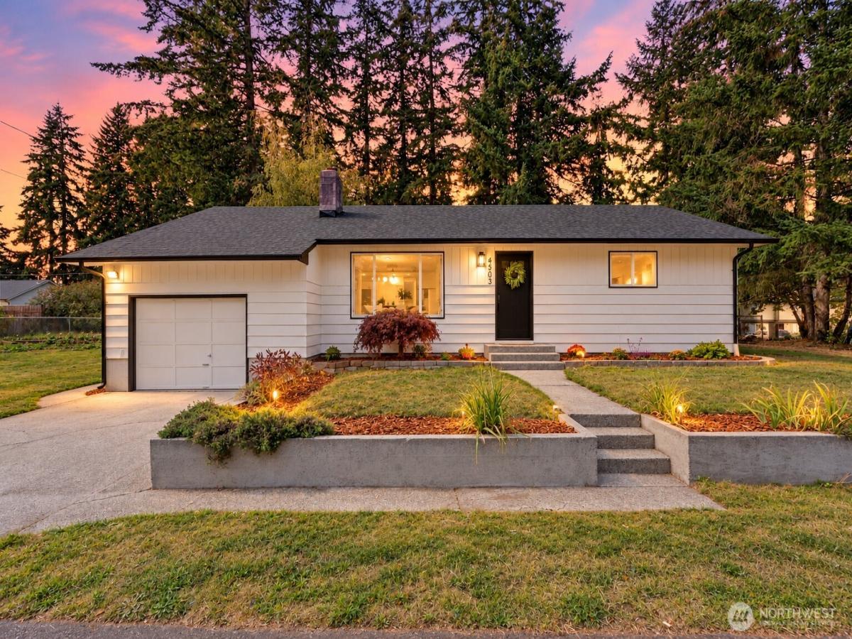 MLS #NWM2586617 image #0
