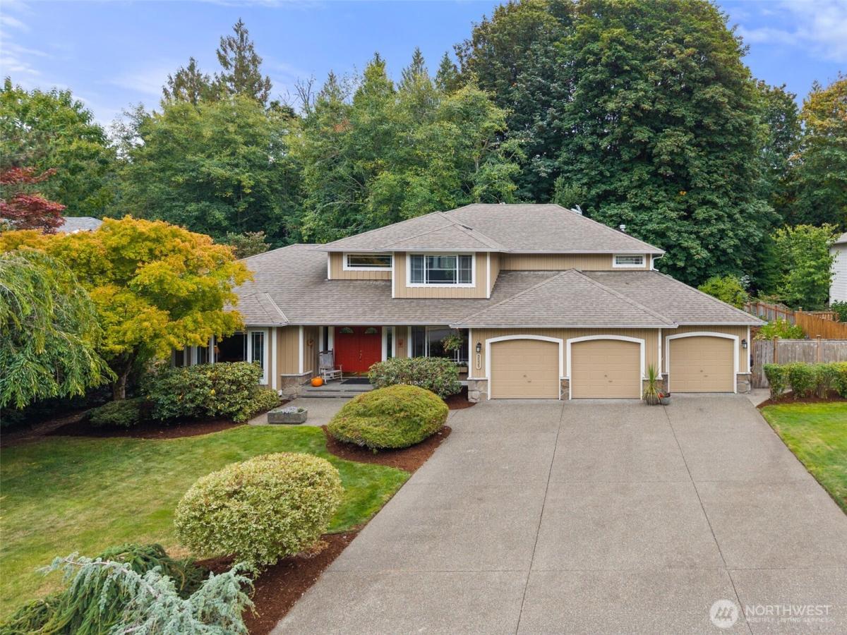 MLS #NWM2586632 image #0