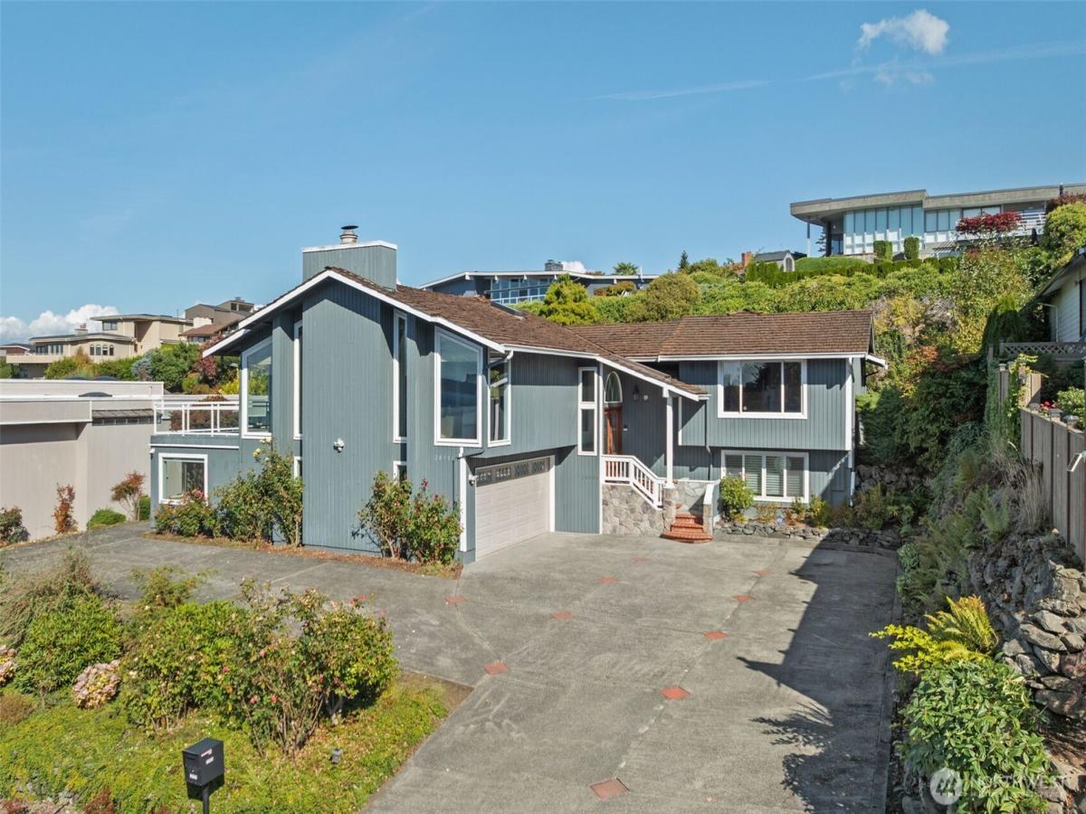 MLS #NWM2586694 image #0