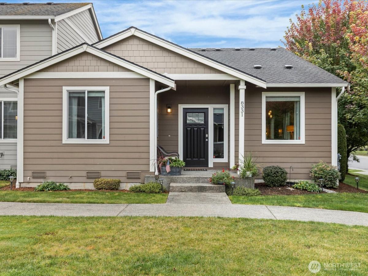 MLS #NWM2586953 image #0