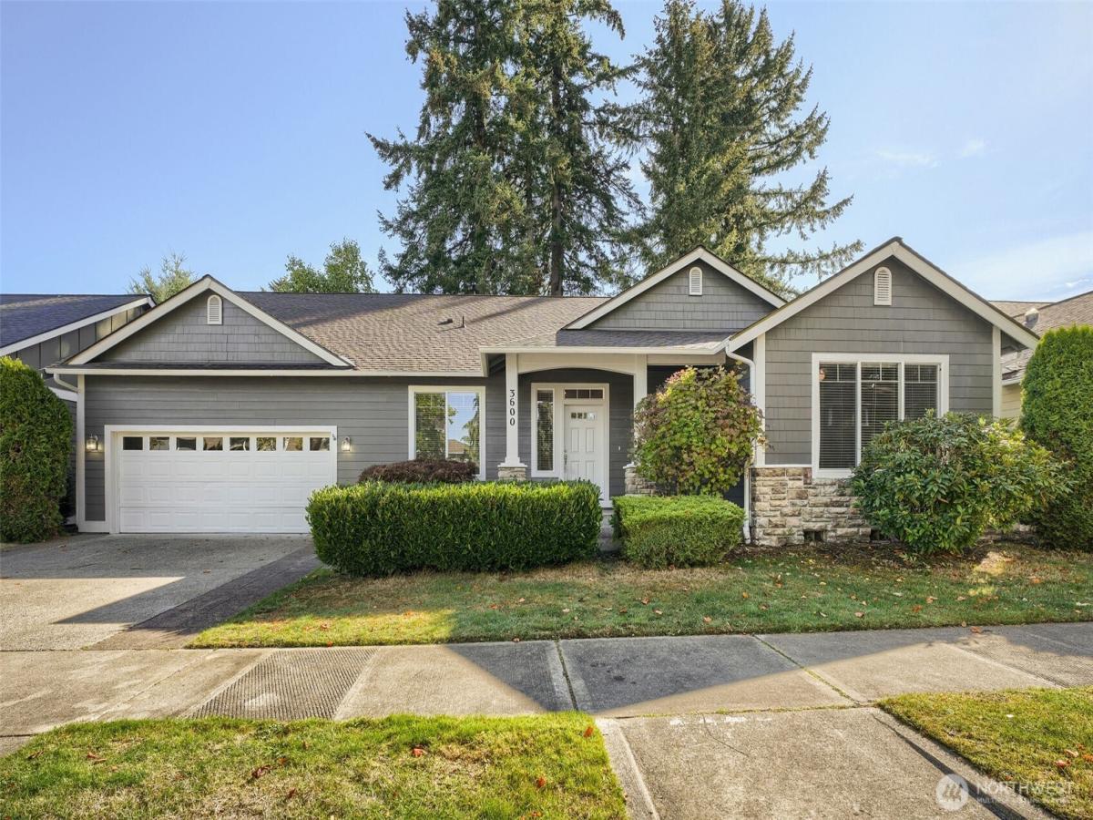 MLS #NWM2587085 image #0
