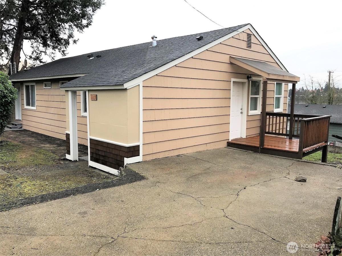 MLS #NWM2587759 image #0