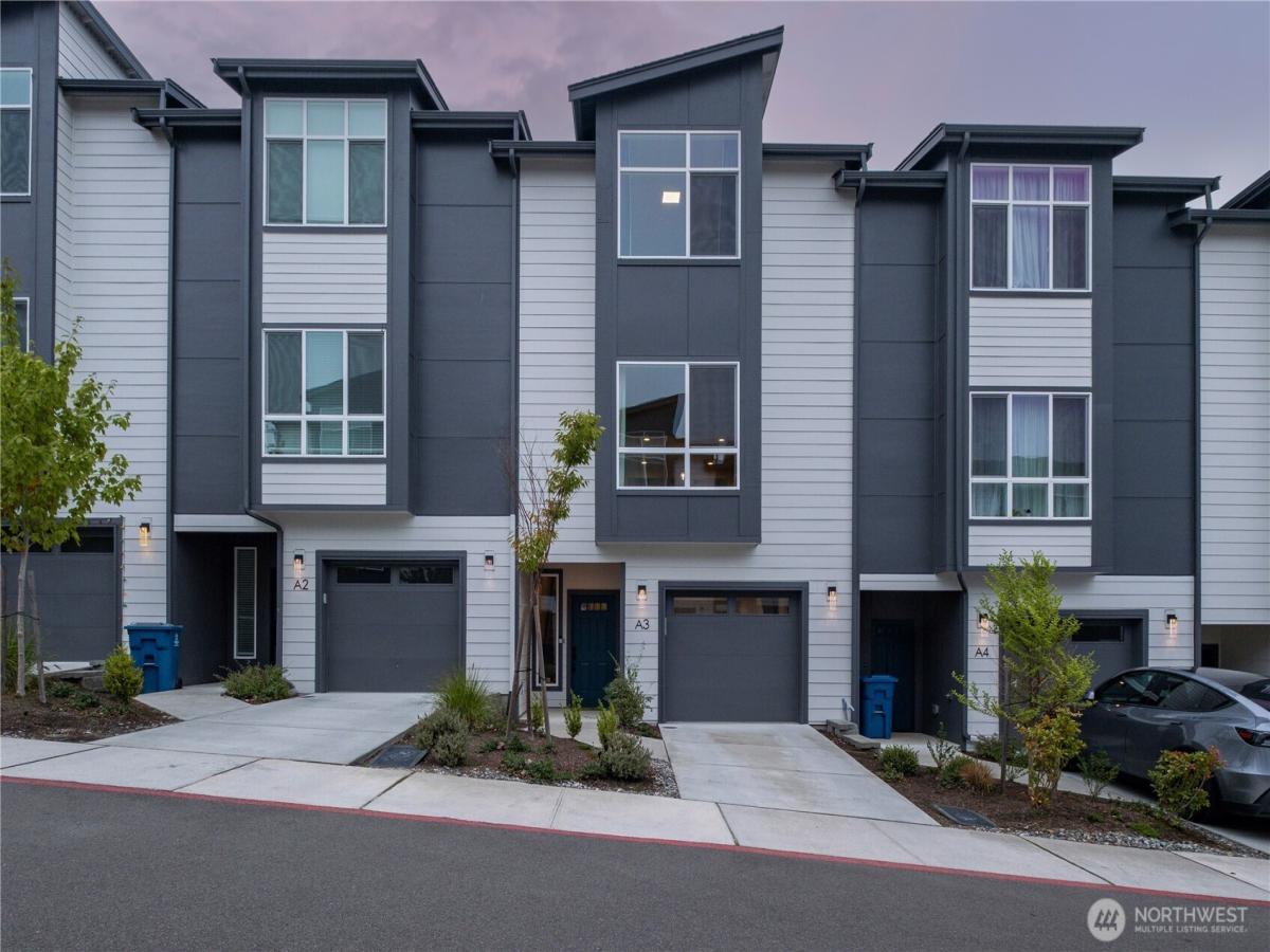 MLS #NWM2587854 image #0