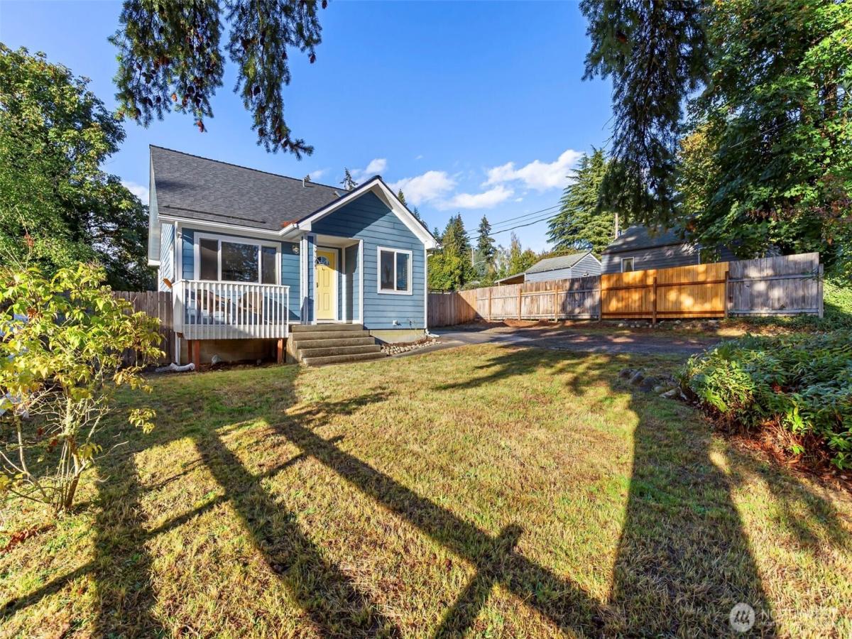 MLS #NWM2588035 image #0