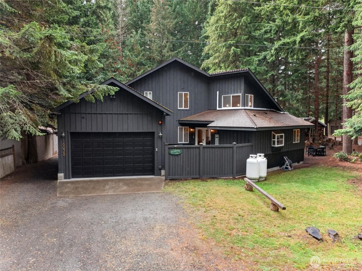 MLS #NWM2588084 image #0
