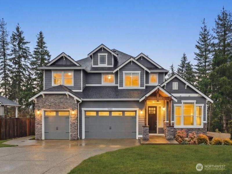MLS #NWM2588317 image #0