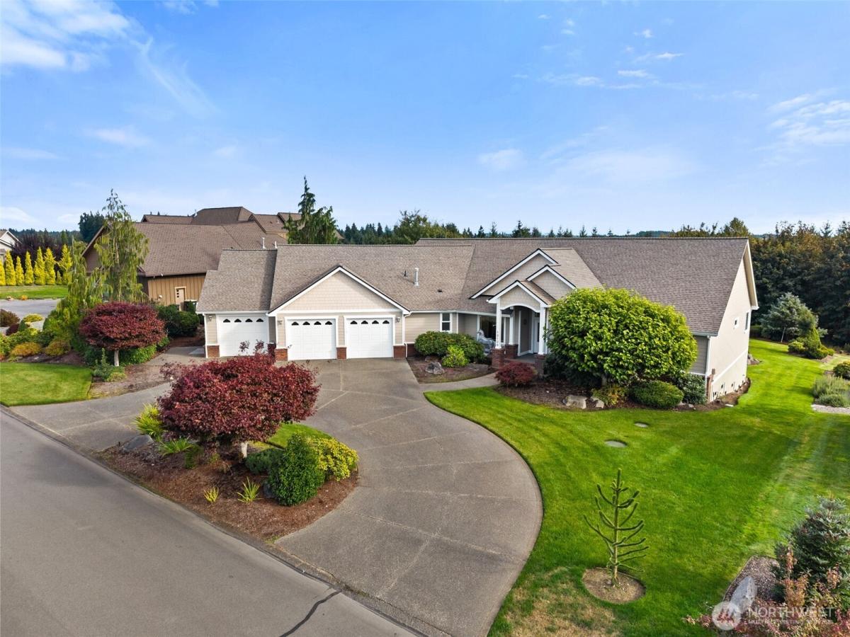 MLS #NWM2588320 image #0