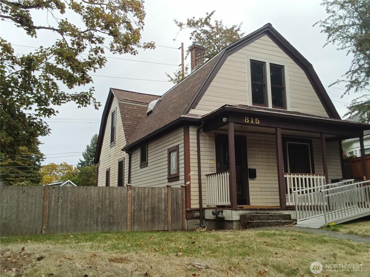 MLS #NWM2588507 image #0