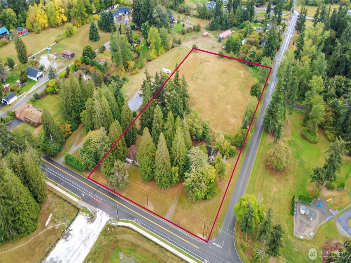 MLS #NWM2588807 image #0