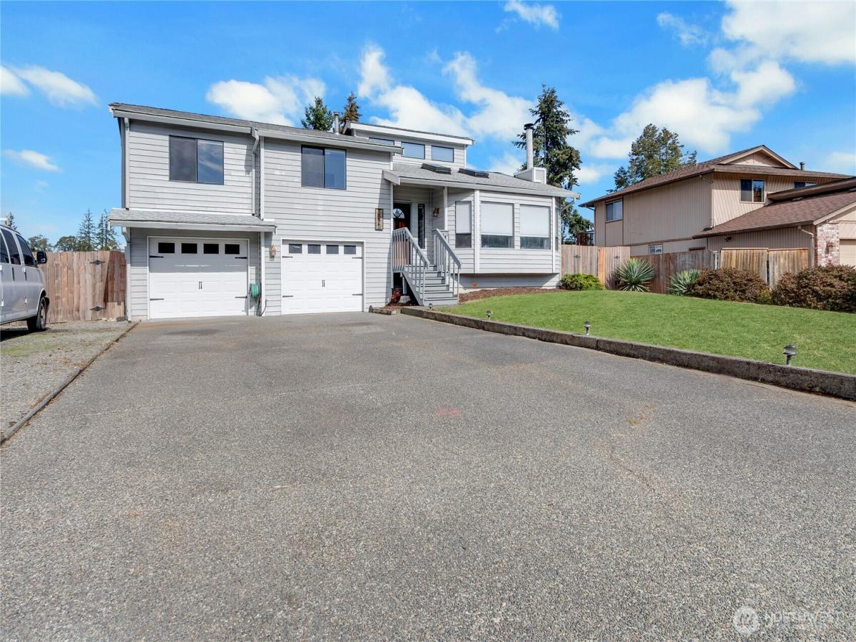 MLS #NWM2589362 image #0