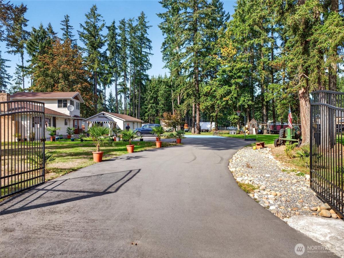 MLS #NWM2589376 image #0