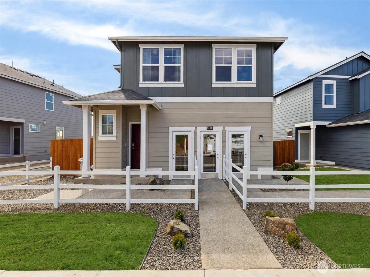 MLS #NWM2589384 image #0
