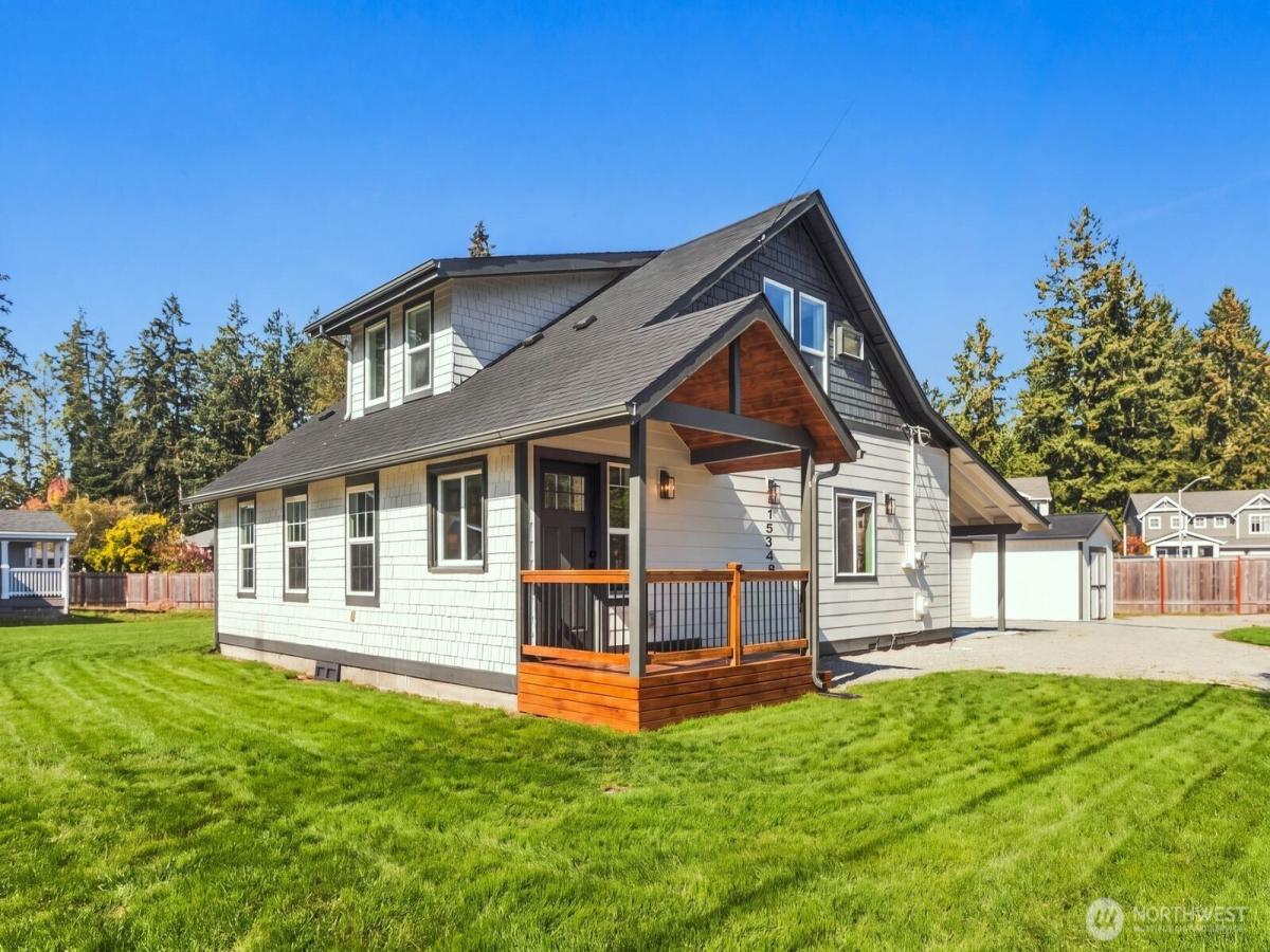 MLS #NWM2589860 image #0