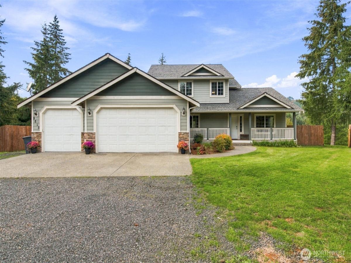 MLS #NWM2590327 image #0
