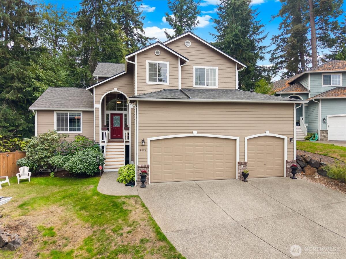 MLS #NWM2591800 image #0
