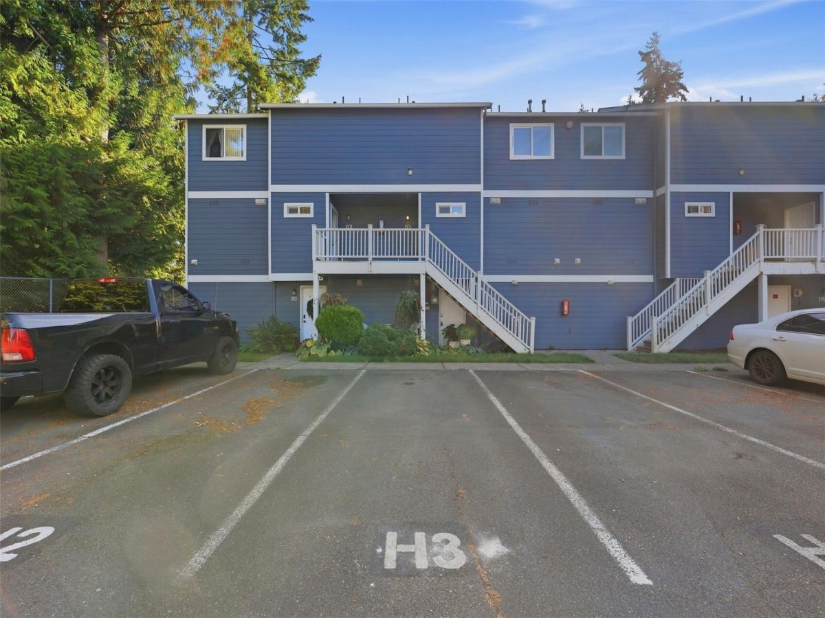 MLS #NWM2592159 image #0