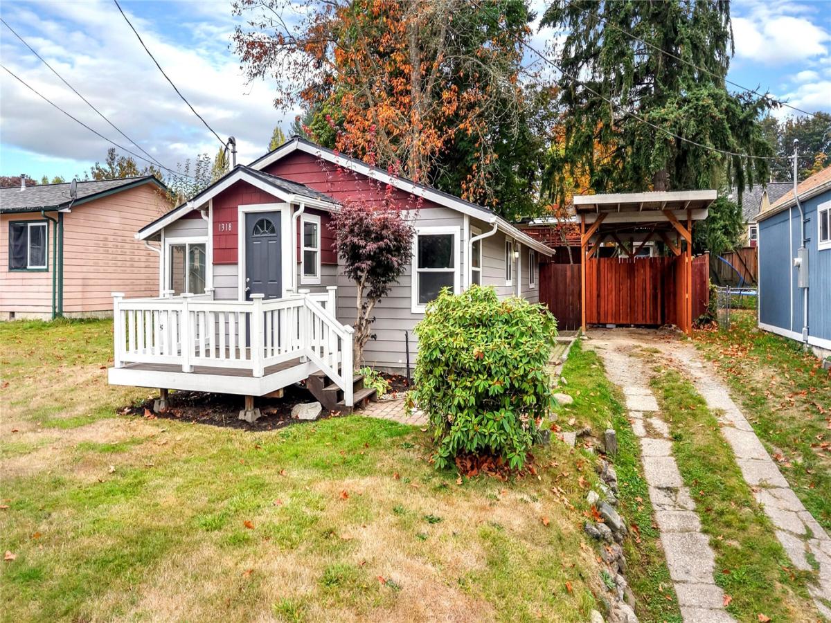 MLS #NWM2592233 image #0