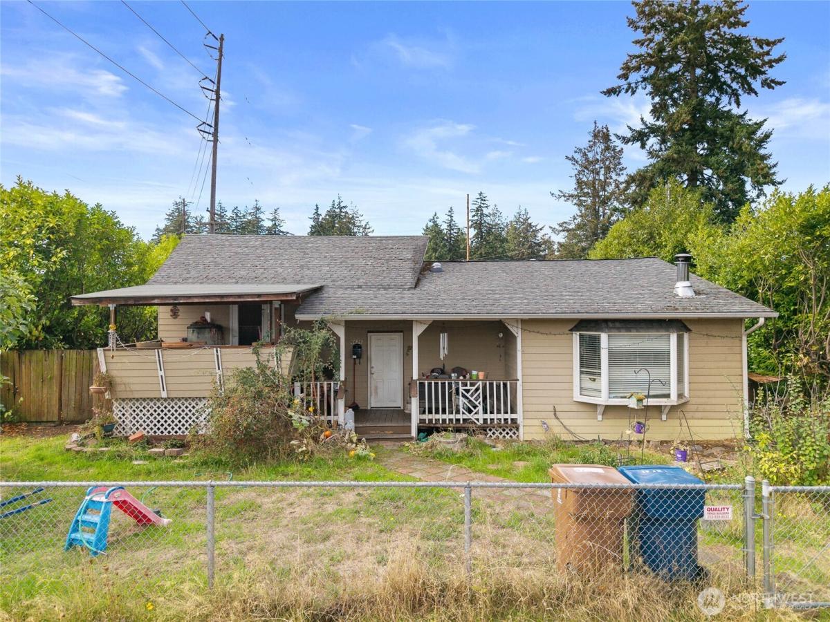 MLS #NWM2592610 image #0