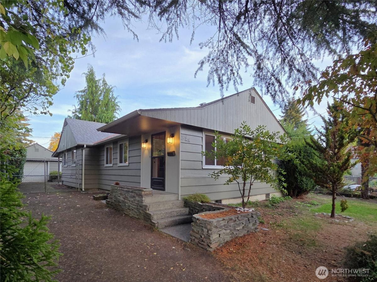 MLS #NWM2592647 image #0