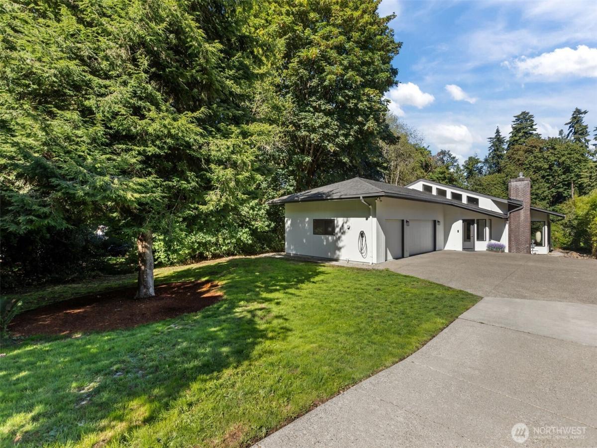 MLS #NWM2592830 image #0