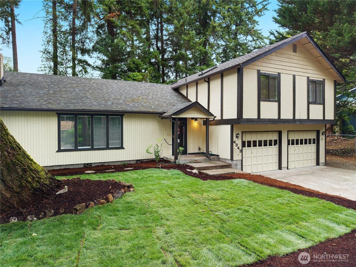 MLS #NWM2592874 image #0
