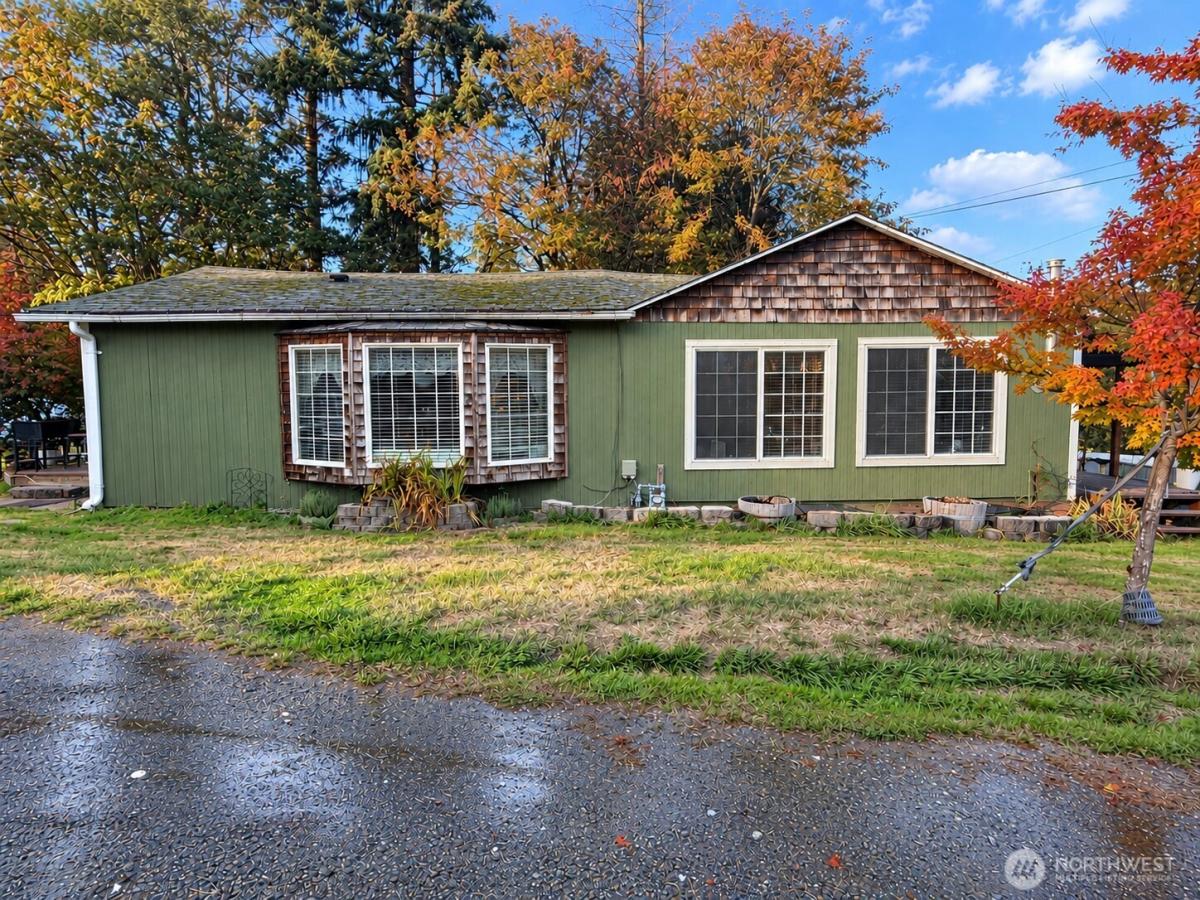 MLS #NWM2593101 image #0