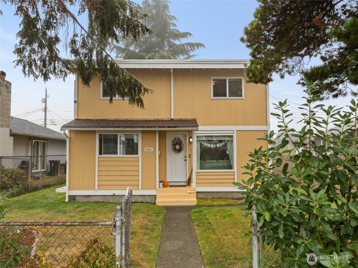 MLS #NWM2593647 image #0