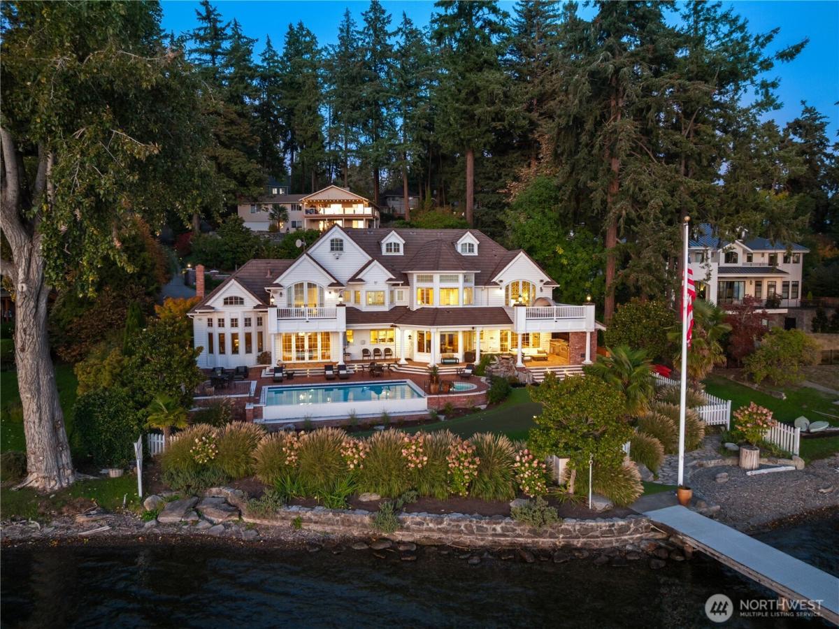 MLS #NWM2593793 image #0