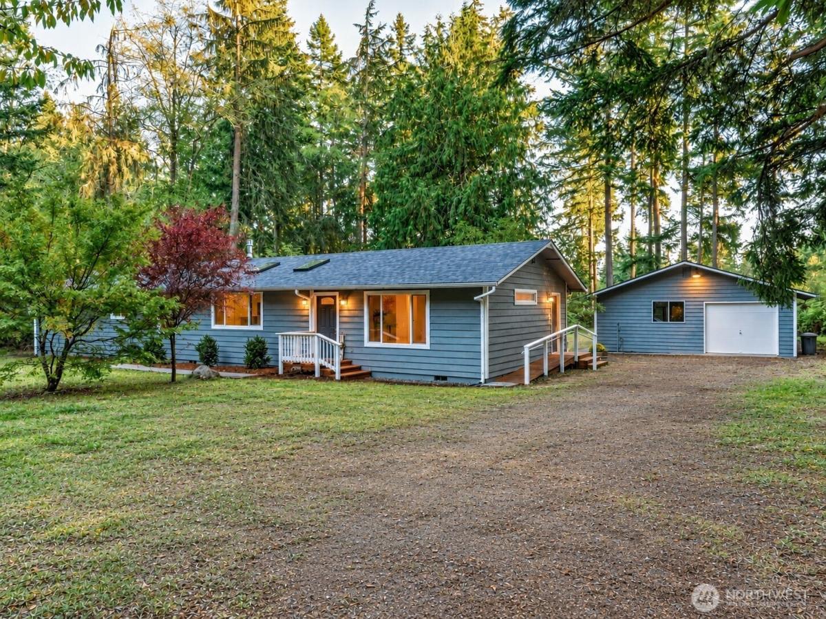 MLS #NWM2594218 image #0