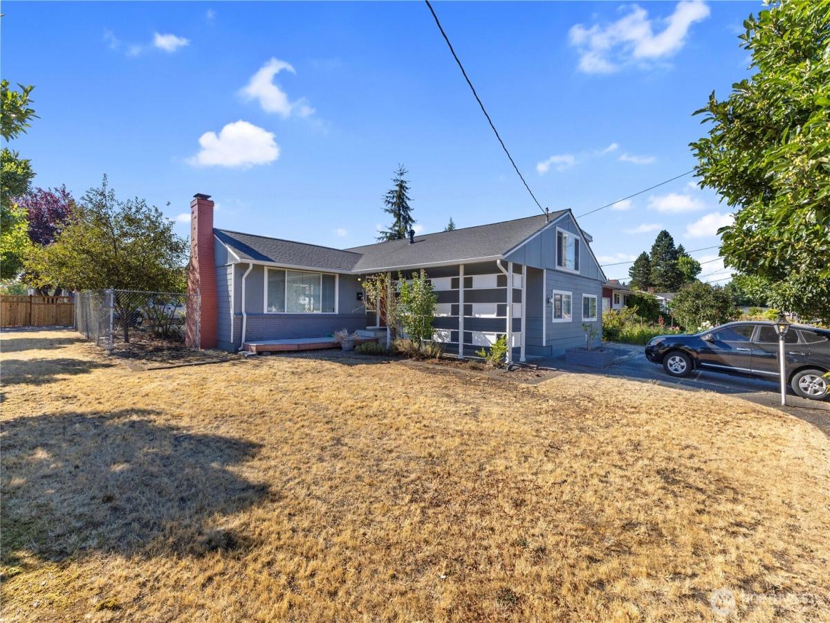 MLS #NWM2594670 image #0
