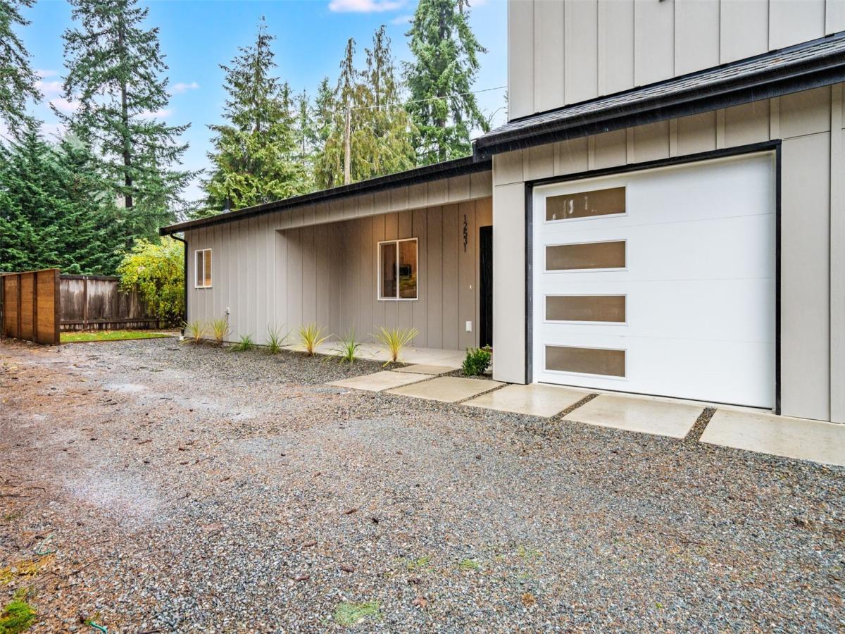 MLS #NWM2594759 image #0