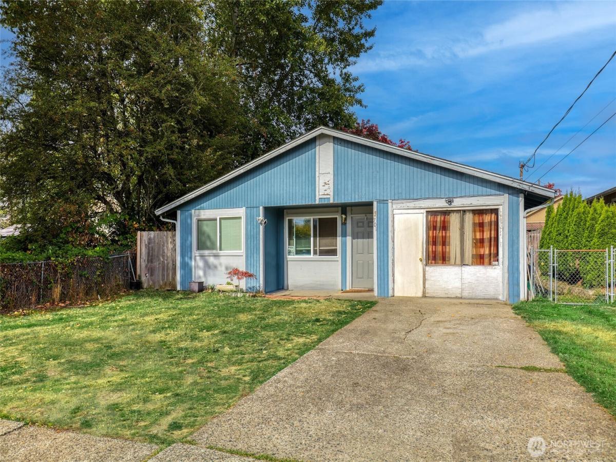 MLS #NWM2594764 image #0