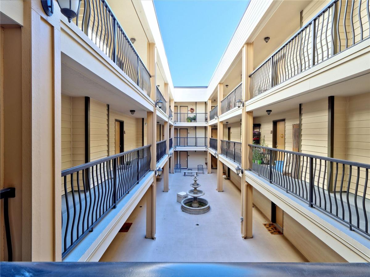 MLS #NWM2595097 image #0