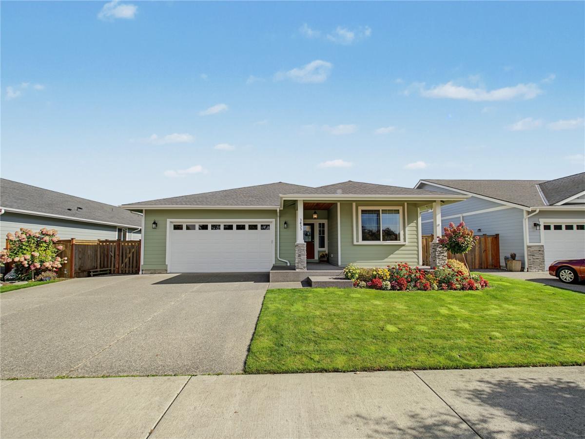 MLS #NWM2595357 image #0