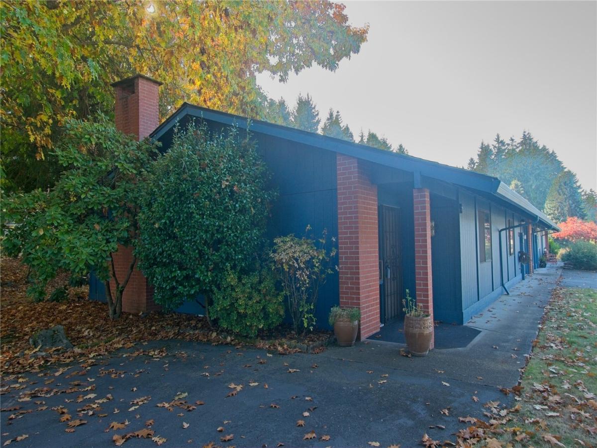 MLS #NWM2595816 image #0