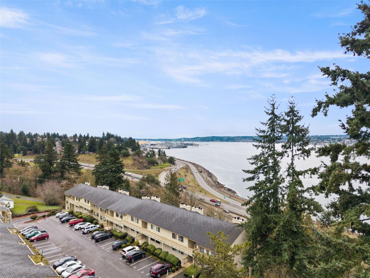 MLS #NWM2596389 image #0
