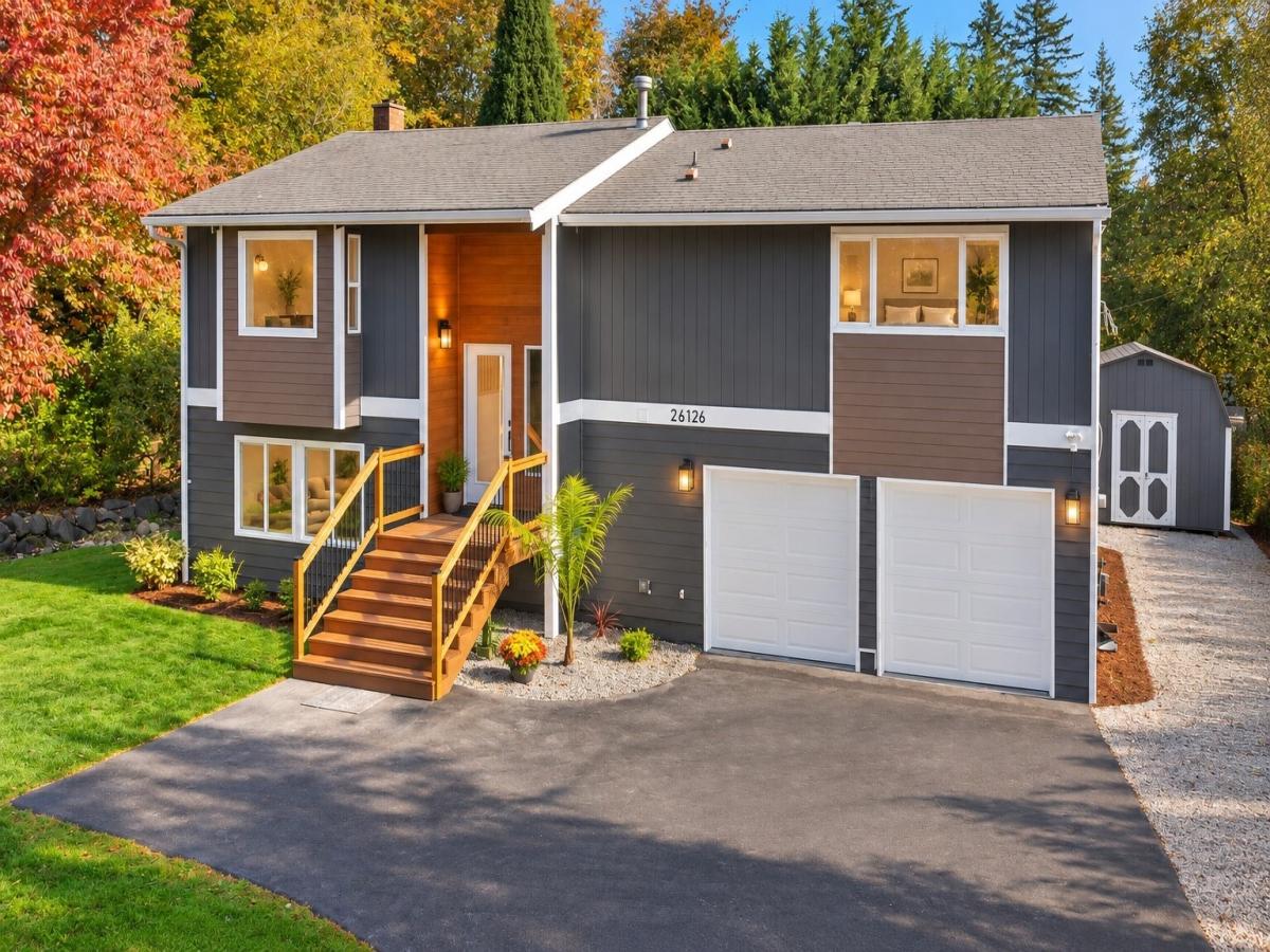 MLS #NWM2596572 image #0