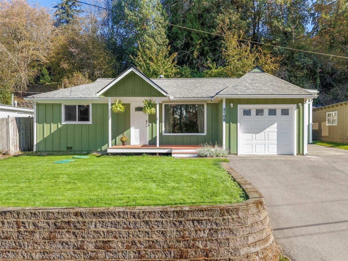 MLS #NWM2596674 image #0