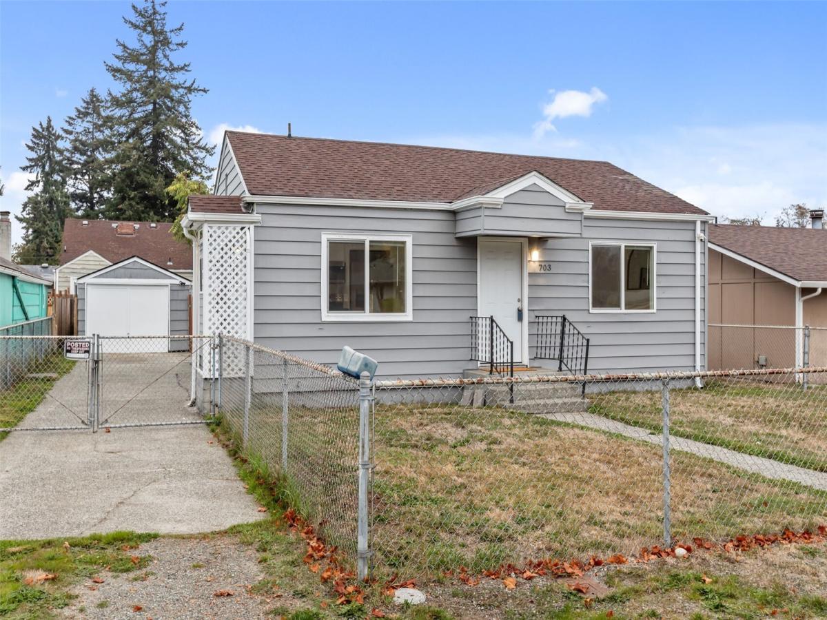 MLS #NWM2597054 image #0