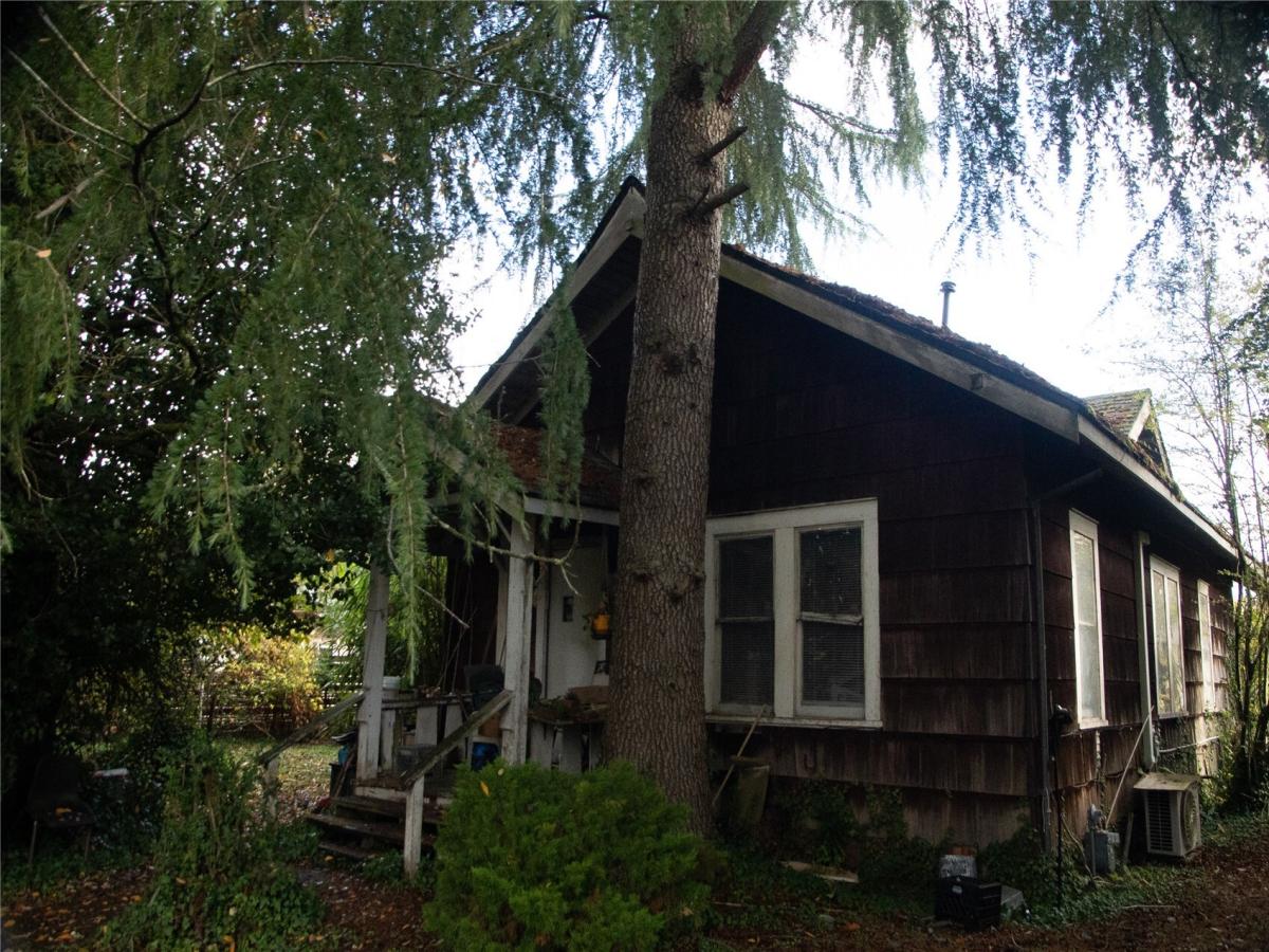 MLS #NWM2598461 image #0