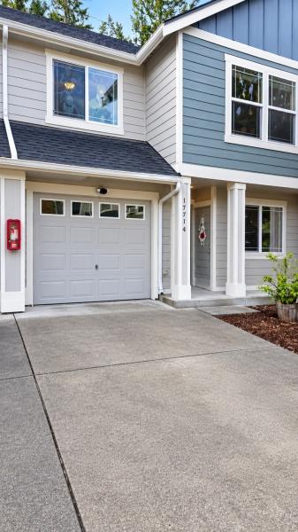 MLS #NWM2598701 image #0