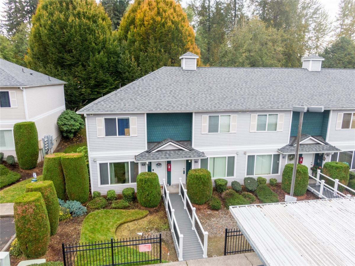 MLS #NWM2598861 image #0