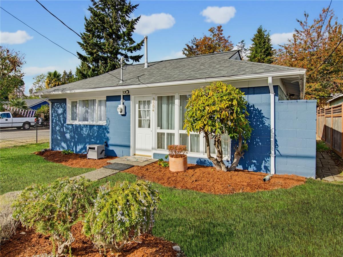 MLS #NWM2598889 image #0