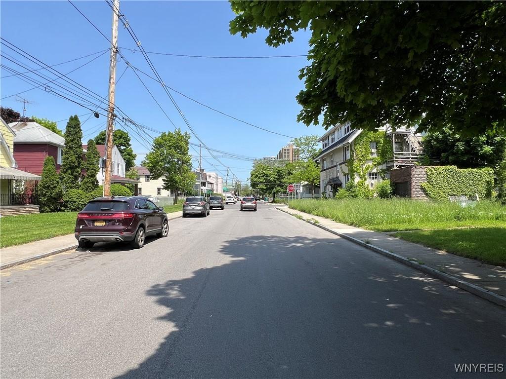 MLS #B1596847 image #0