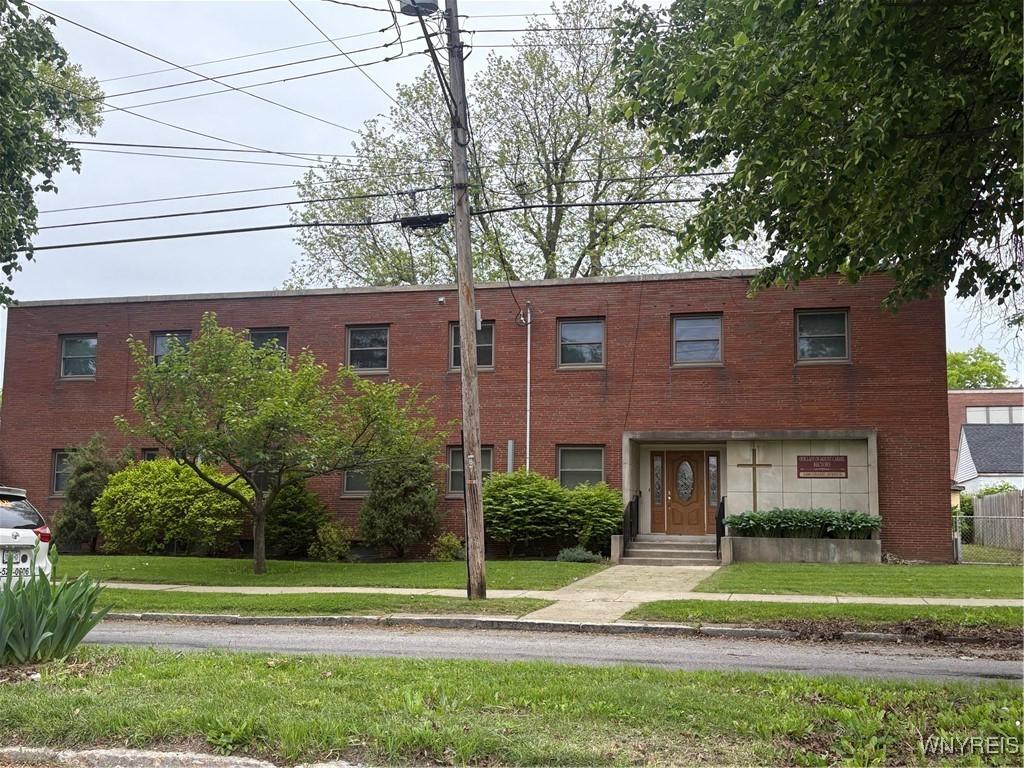 MLS #B1608401 image #0